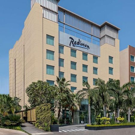 Radisson Hotel Sector 29 Gurugram Гургаон Экстерьер фото