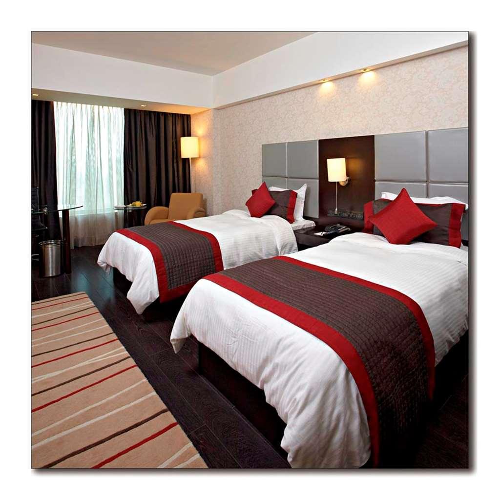Radisson Hotel Sector 29 Gurugram Гургаон Номер фото