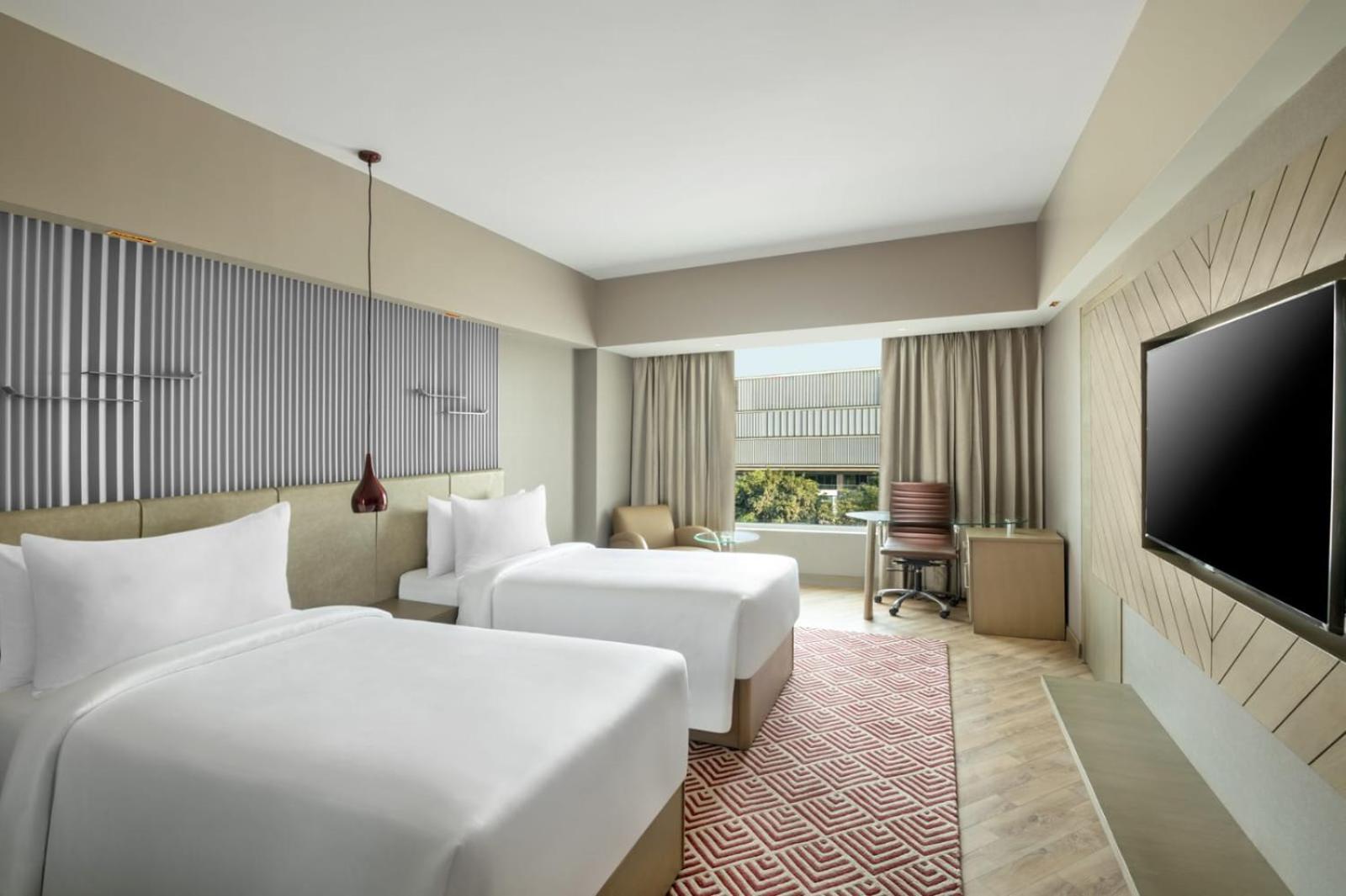 Radisson Hotel Sector 29 Gurugram Гургаон Экстерьер фото